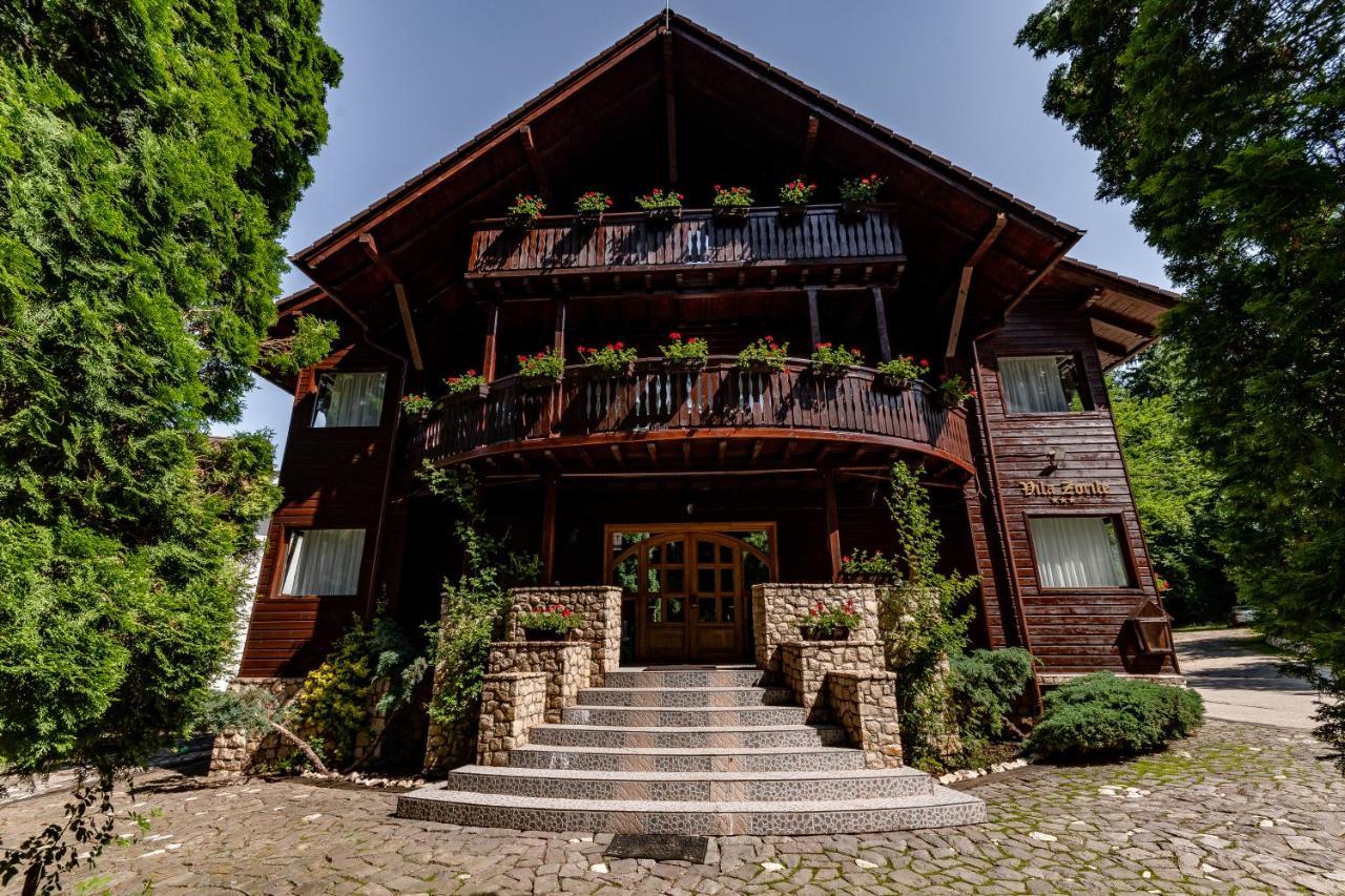 波亚纳布拉索夫 维拉左里拉旅馆酒店 外观 照片
